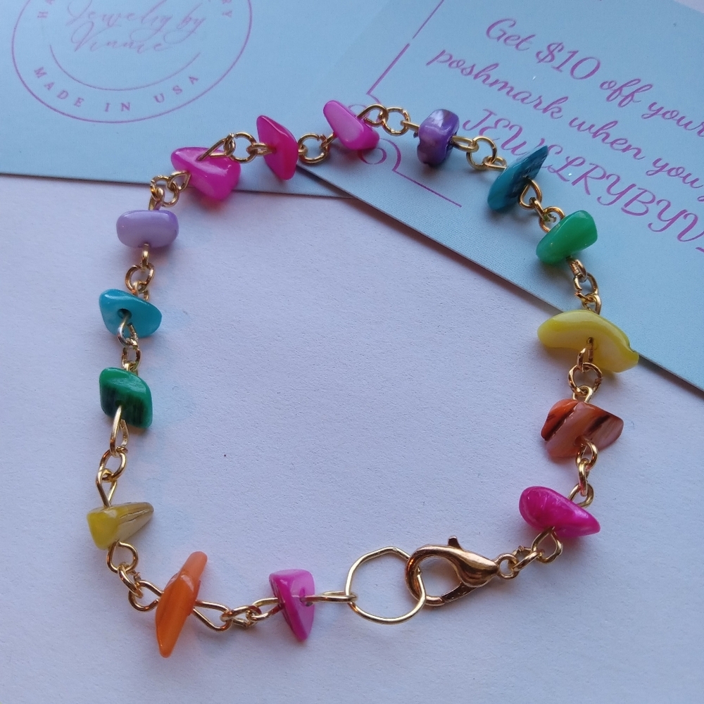 Hand Crafted Multicolor Beaded Bracelet - Picture 4 of 10